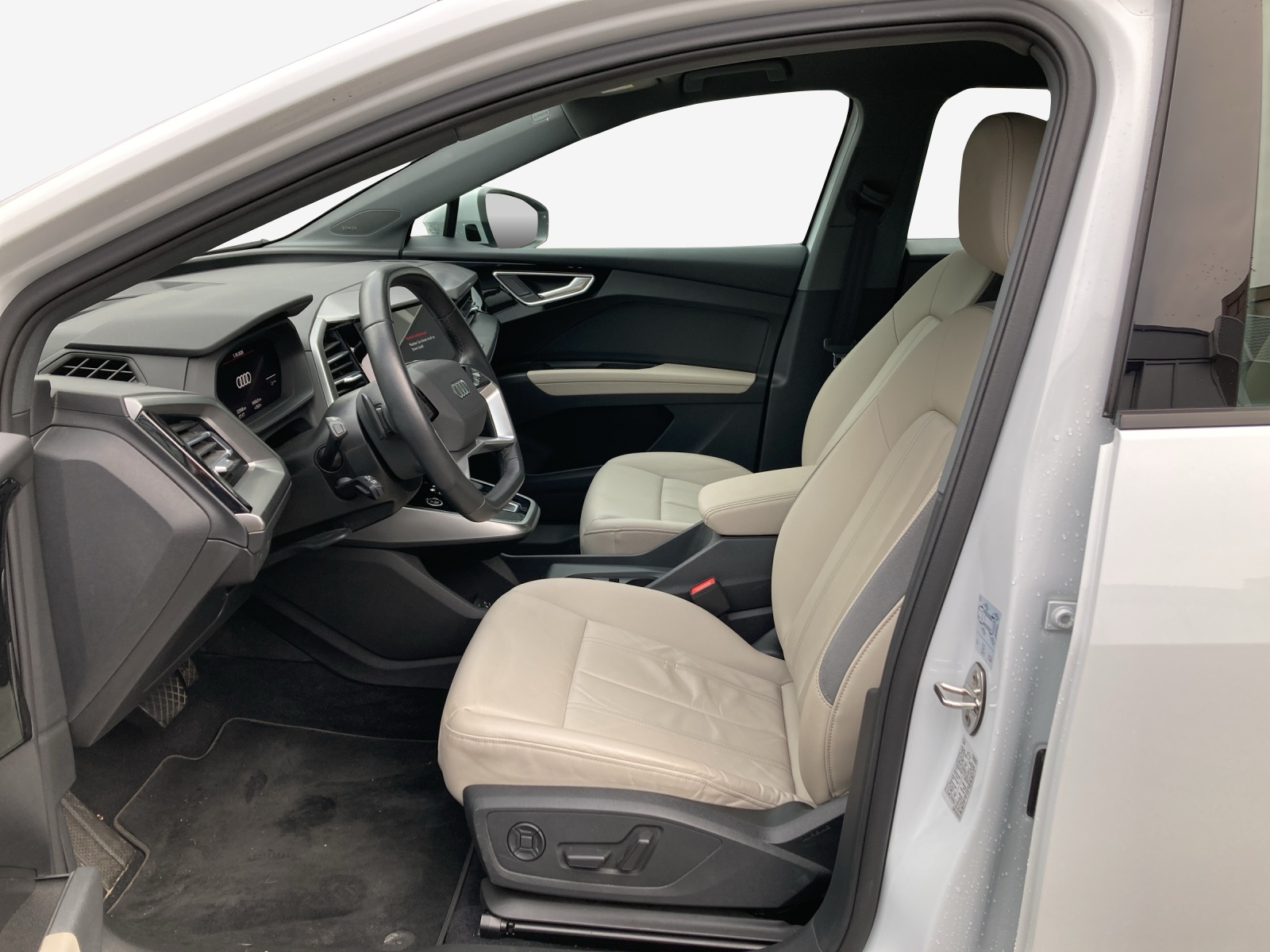 Audi Q4 - Bild folgt... 1