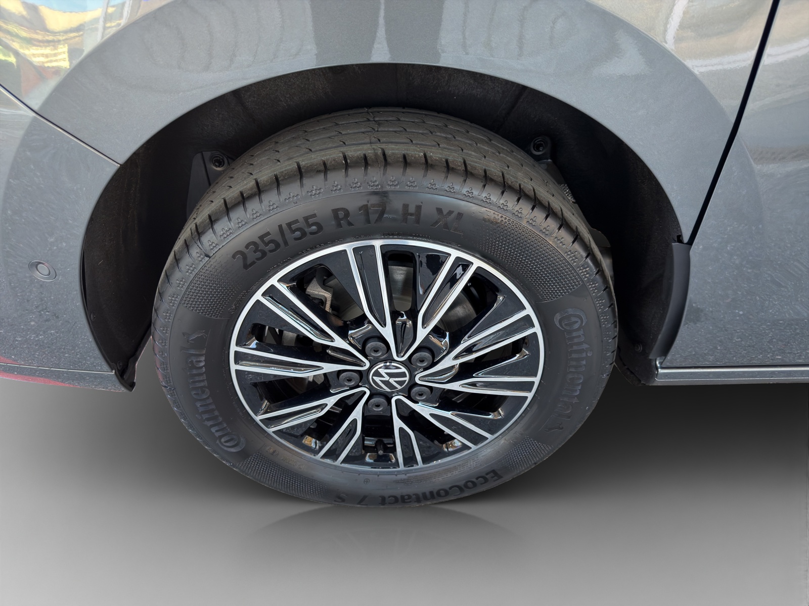 VW Nutzfahrzeuge Multivan - Bild folgt... 1