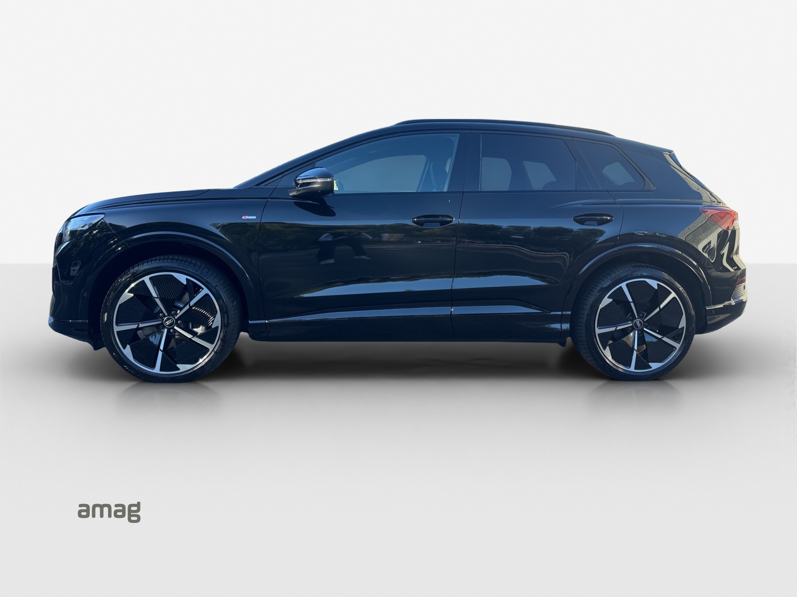Audi Q4 e-tron - Bild folgt... 1