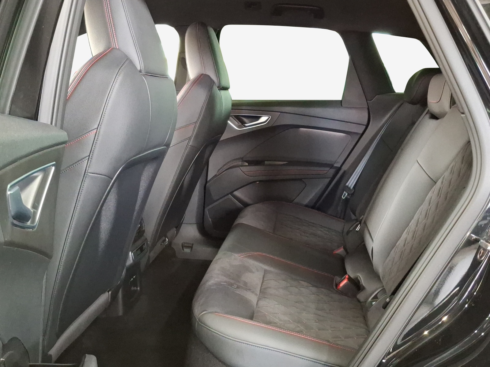 Audi Q4 - Bild folgt... 1