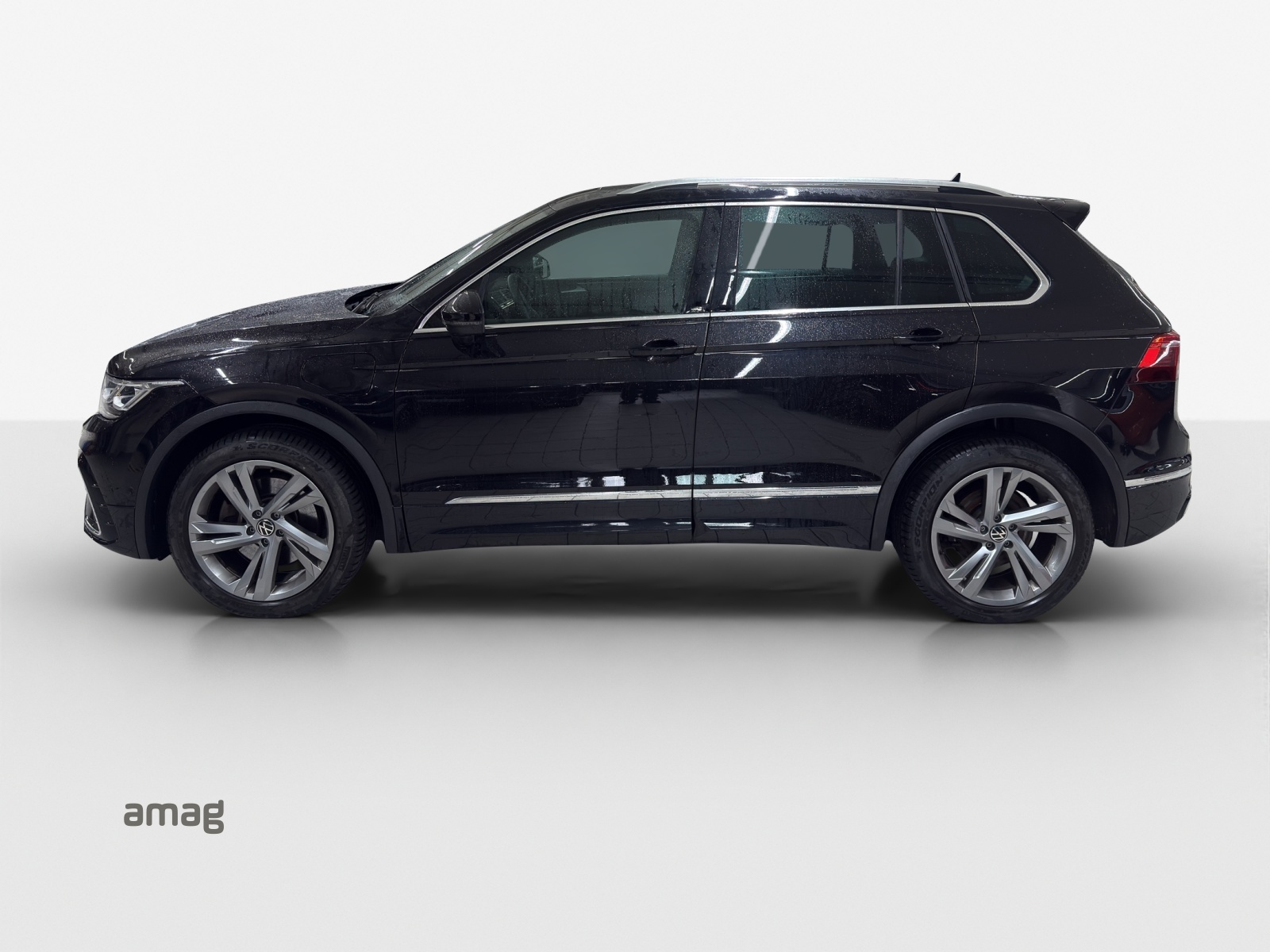 VW Tiguan - Image coming soon... 1