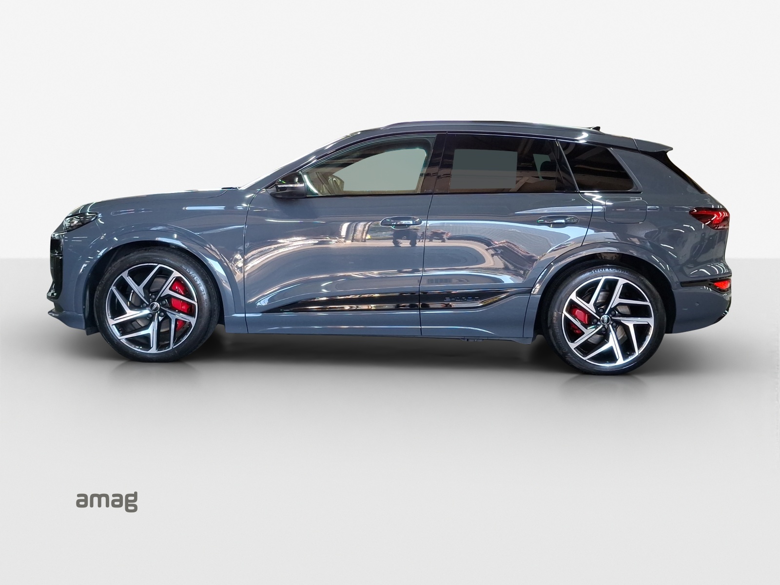 Audi Q6 - Bild folgt... 1