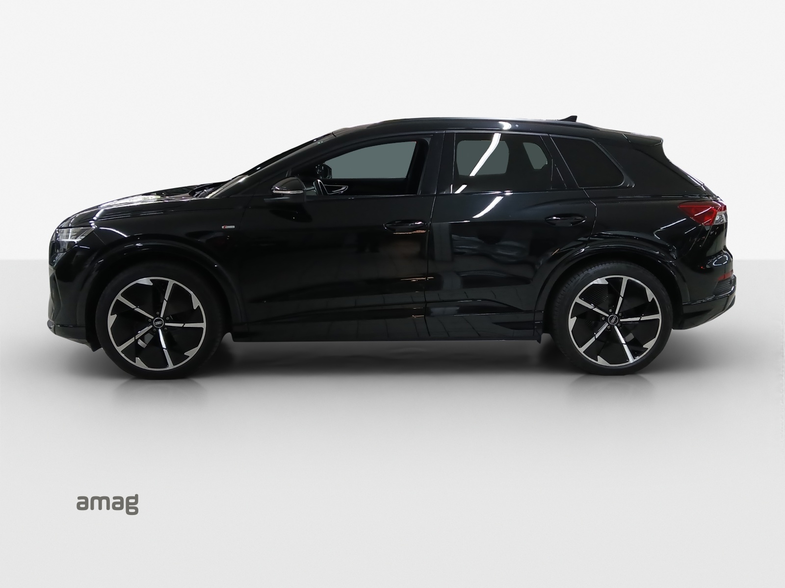 Audi Q4 e-tron - Bild folgt... 1