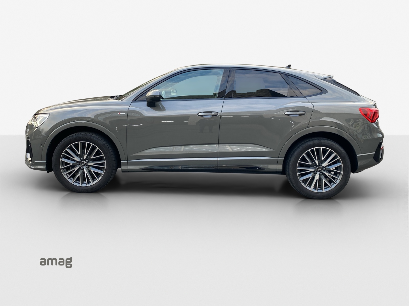 Audi Q3 - Bild folgt... 1