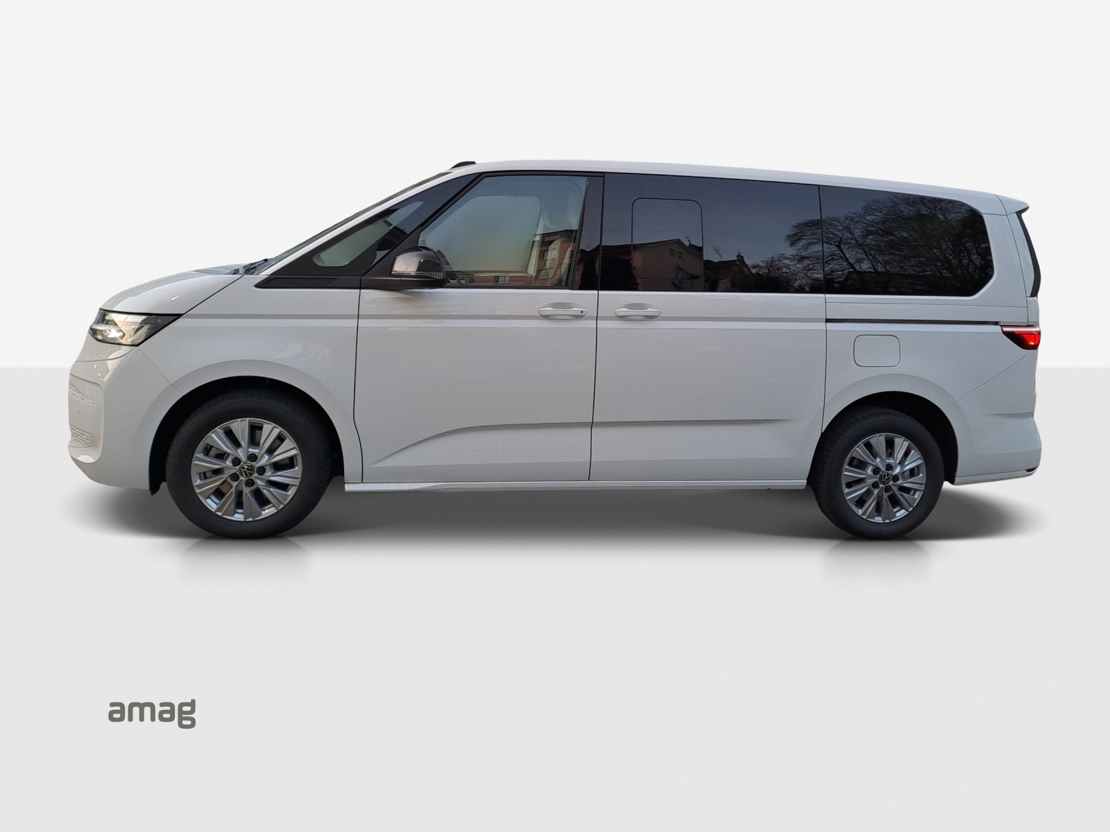 VW Nutzfahrzeuge Multivan - Bild folgt... 1