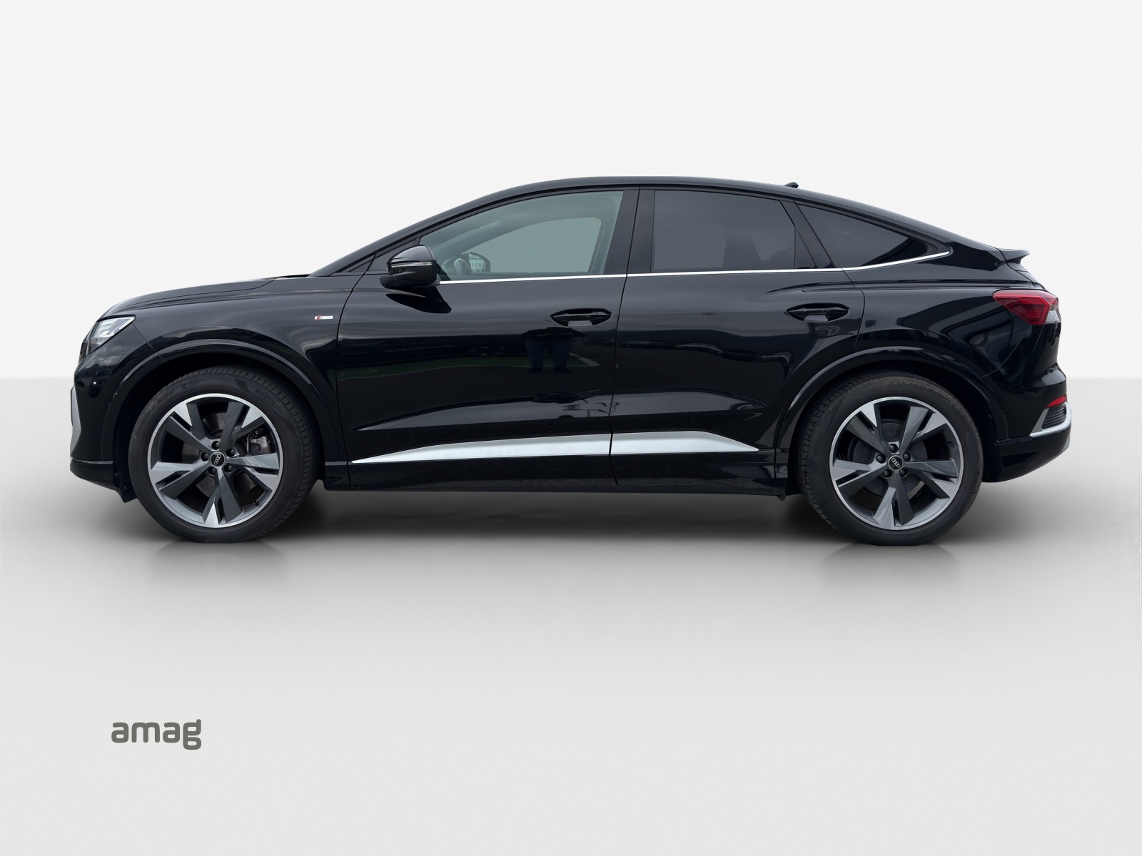 Audi Q4 e-tron - Bild folgt... 1
