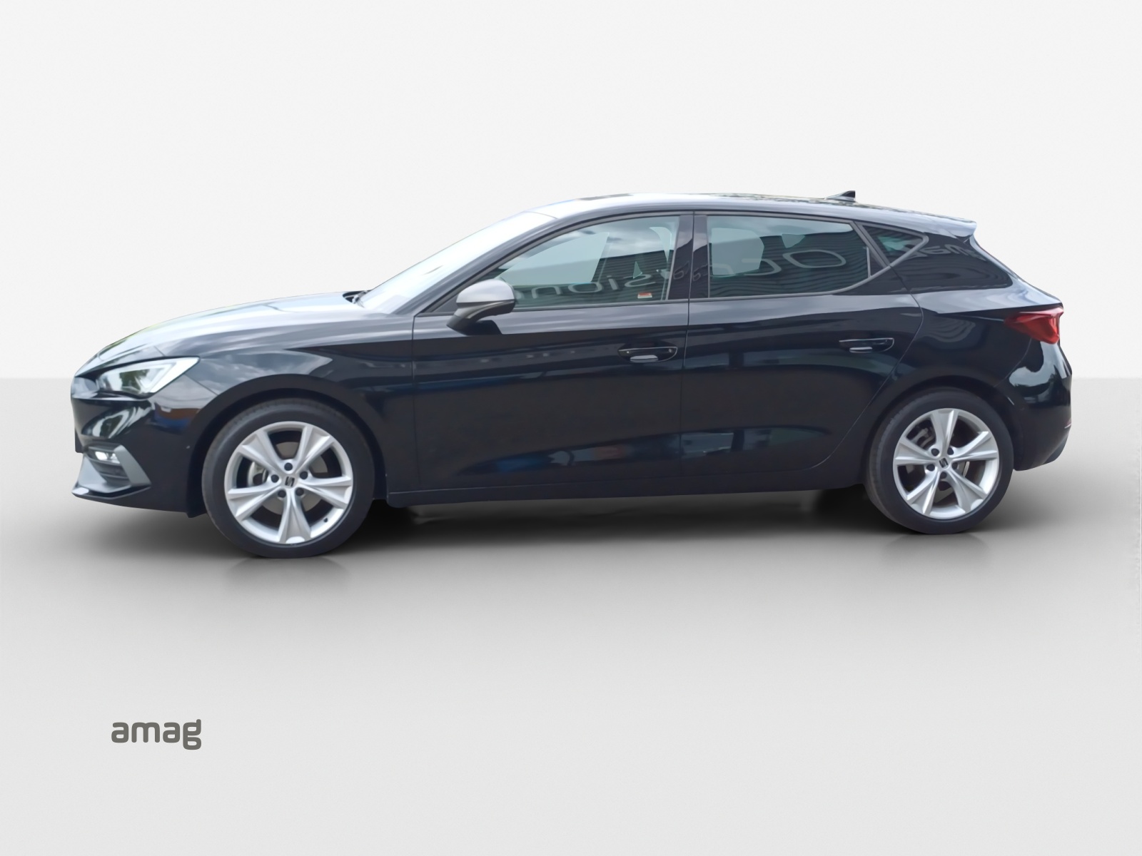 Seat Leon - Immagine in arrivo... 1