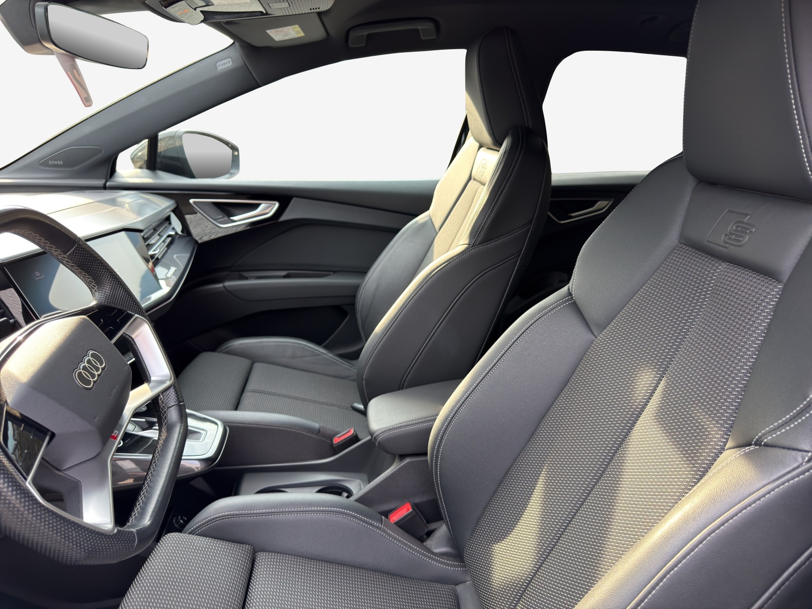 Audi Q4 - Bild folgt... 1