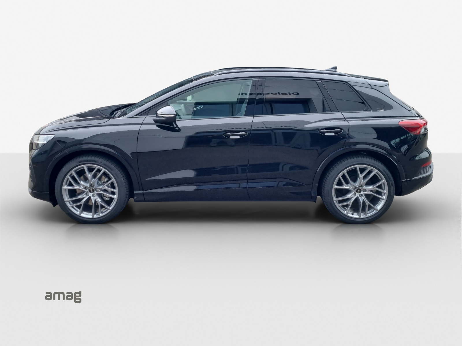 Audi Q4 e-tron - Bild folgt... 1