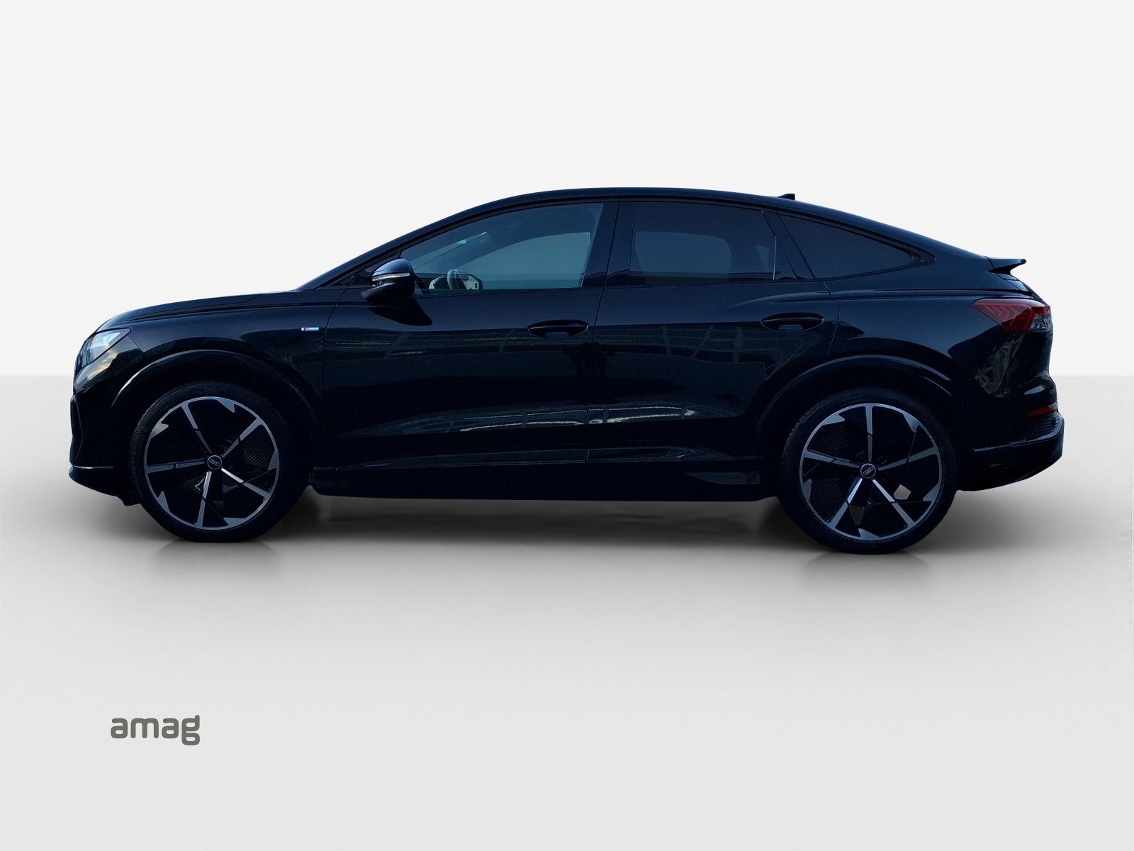 Audi Q4 e-tron - Bild folgt... 1