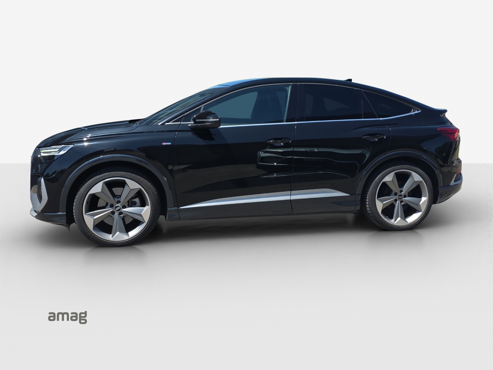 Audi Q4 e-tron - Bild folgt... 1