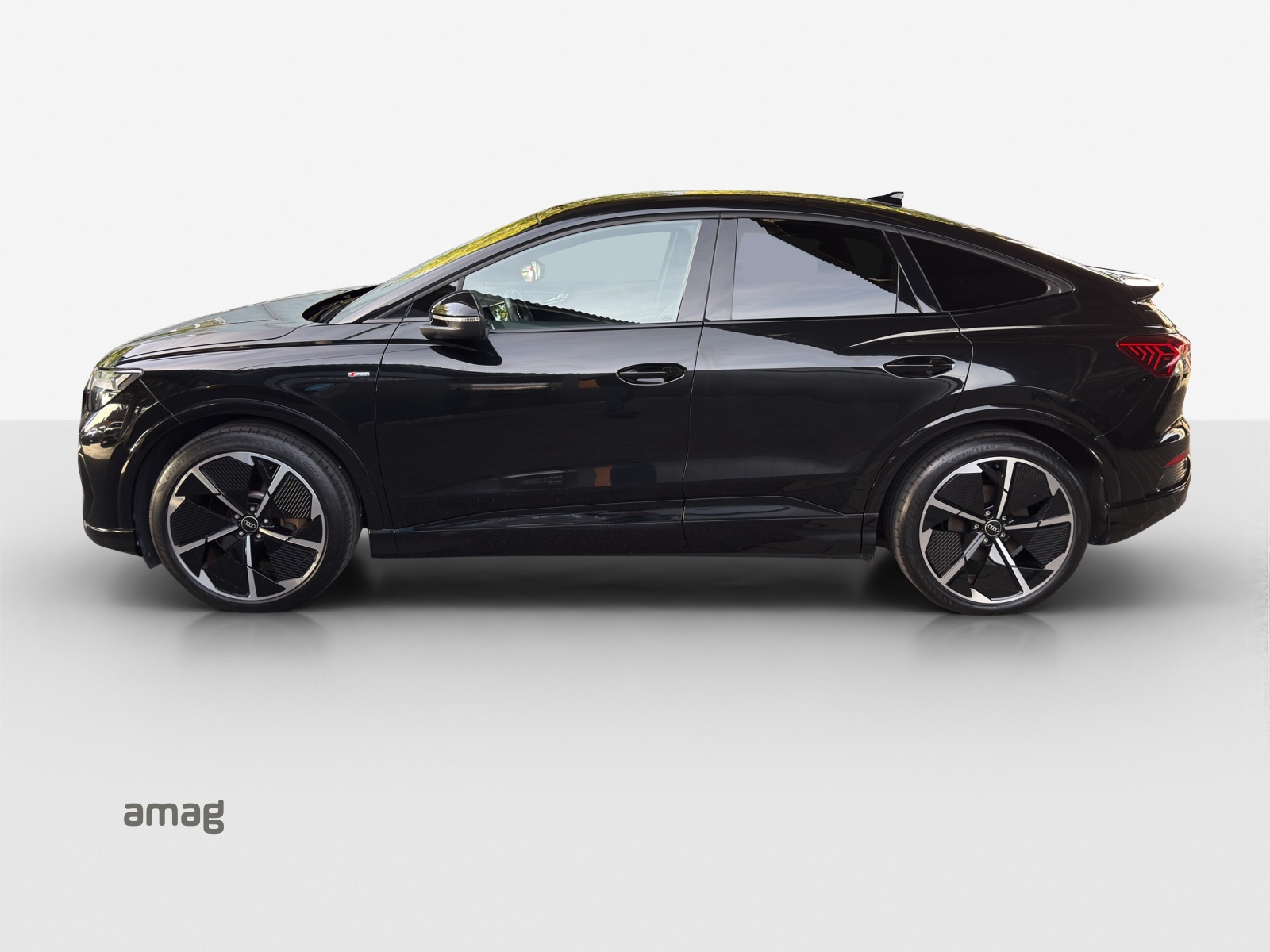 Audi Q4 - Bild folgt... 1