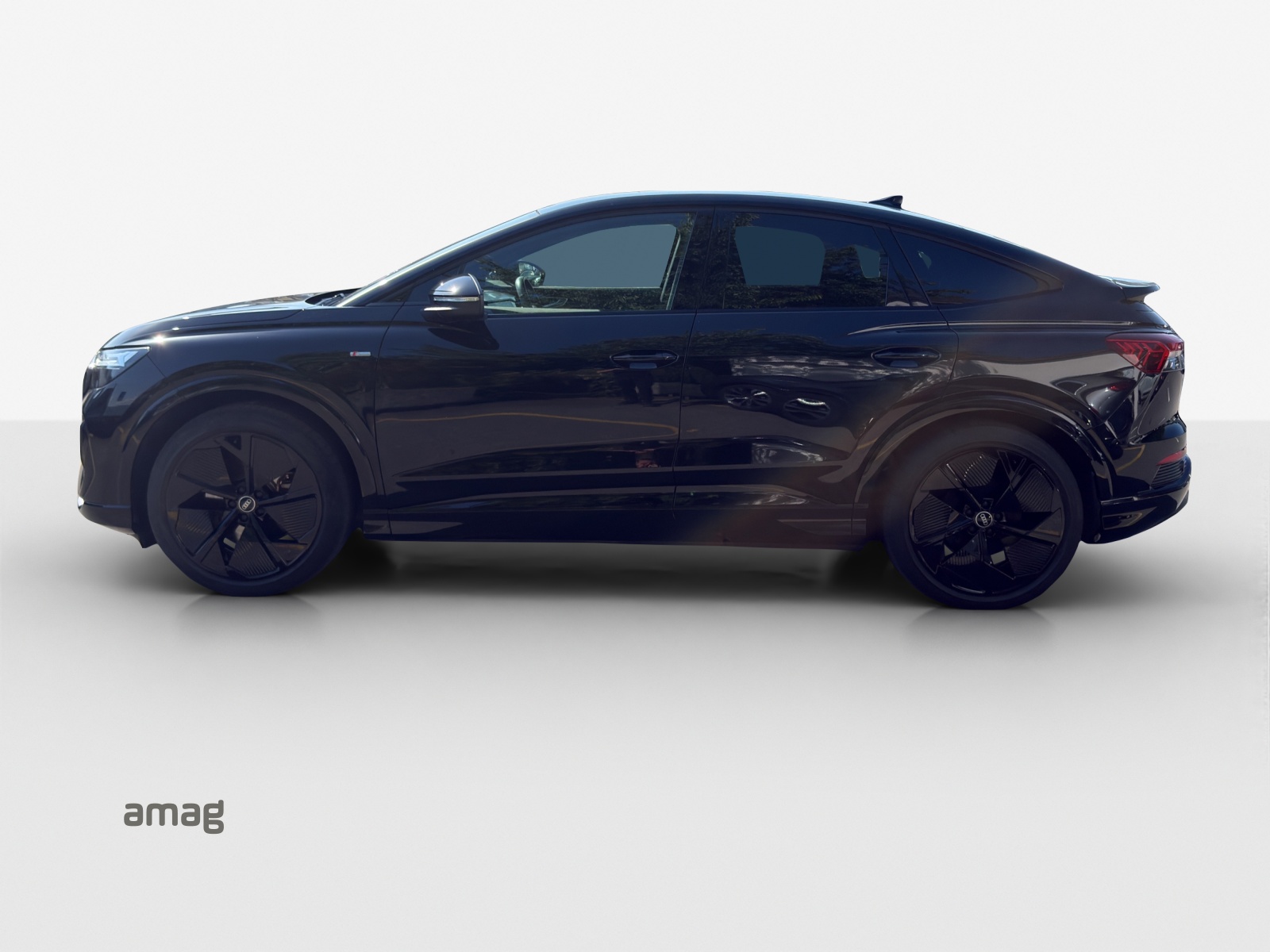 Audi Q4 e-tron - Bild folgt... 1