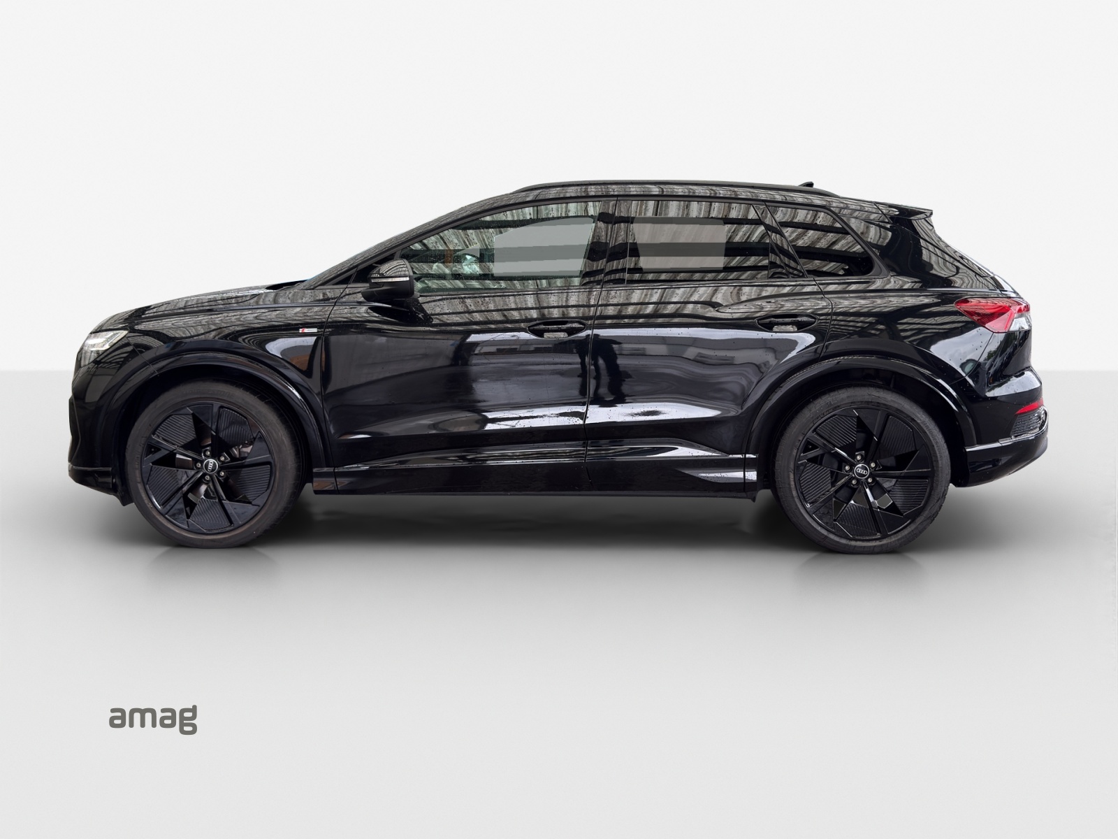 Audi Q4 e-tron - Bild folgt... 1