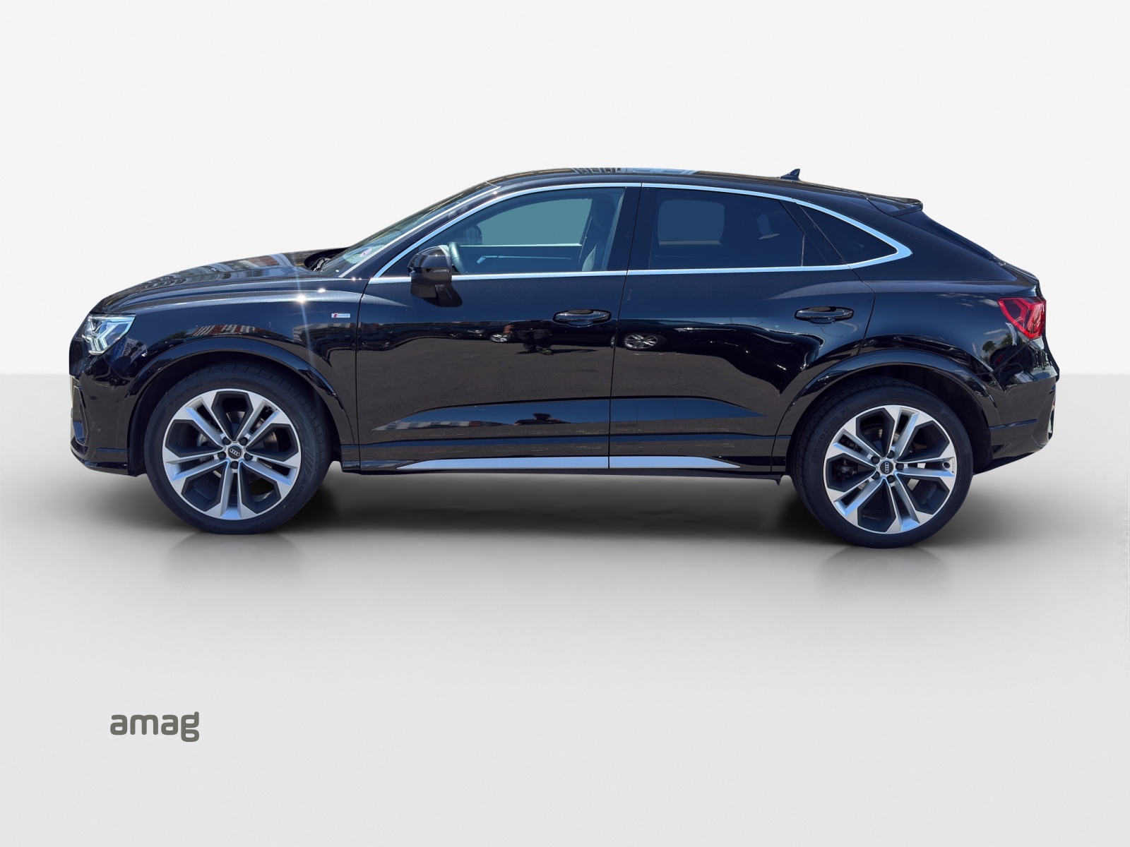 Audi Q3 - Bild folgt... 1
