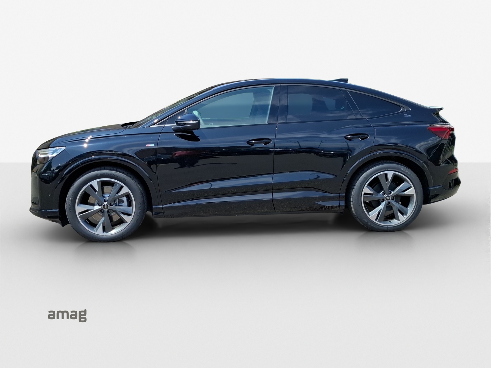 Audi Q4 - Bild folgt... 1