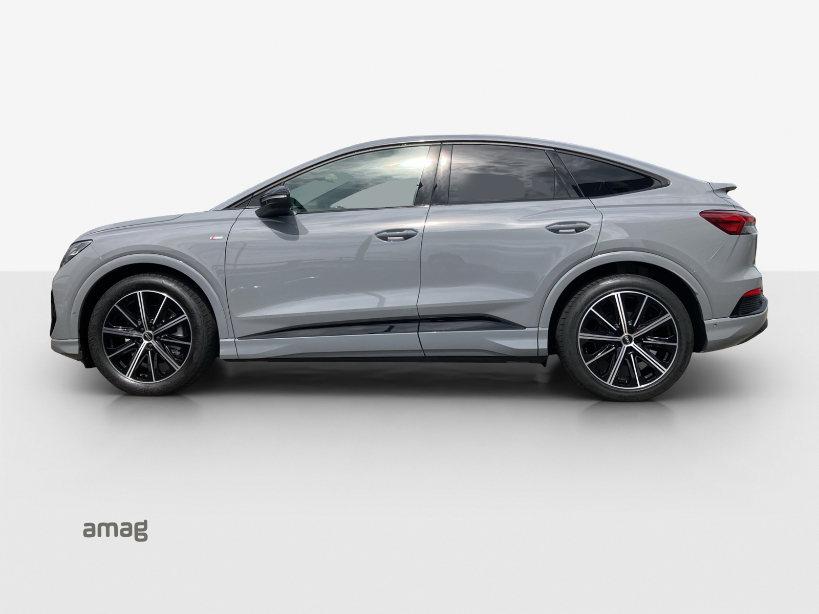 Audi Q4 e-tron - Bild folgt... 1