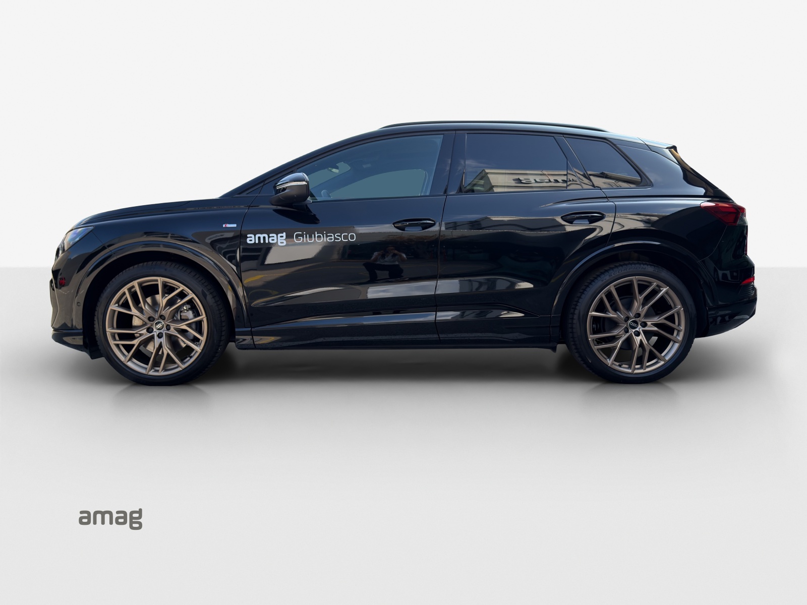 Audi Q4 - Bild folgt... 1