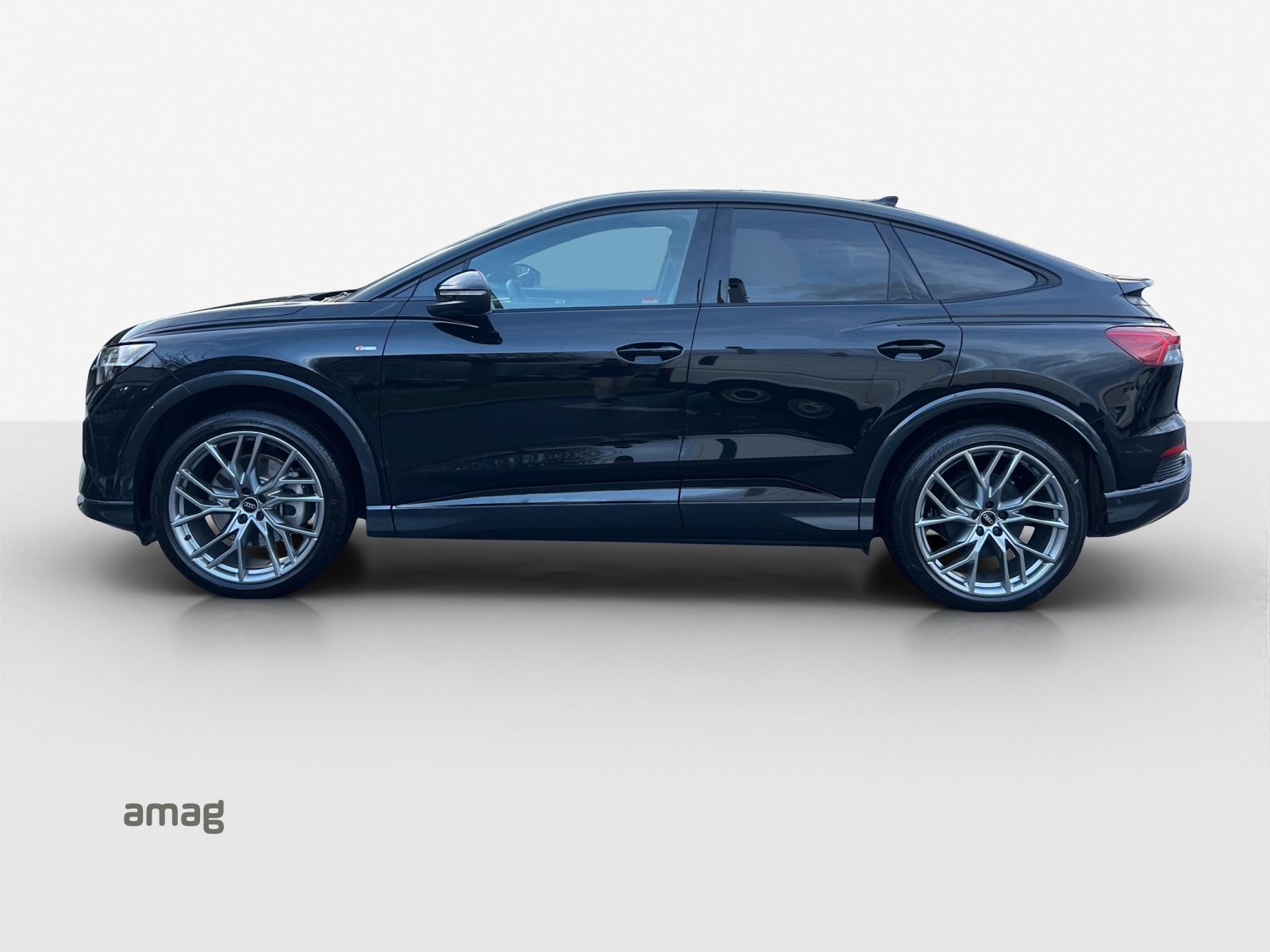 Audi Q4 - Bild folgt... 1