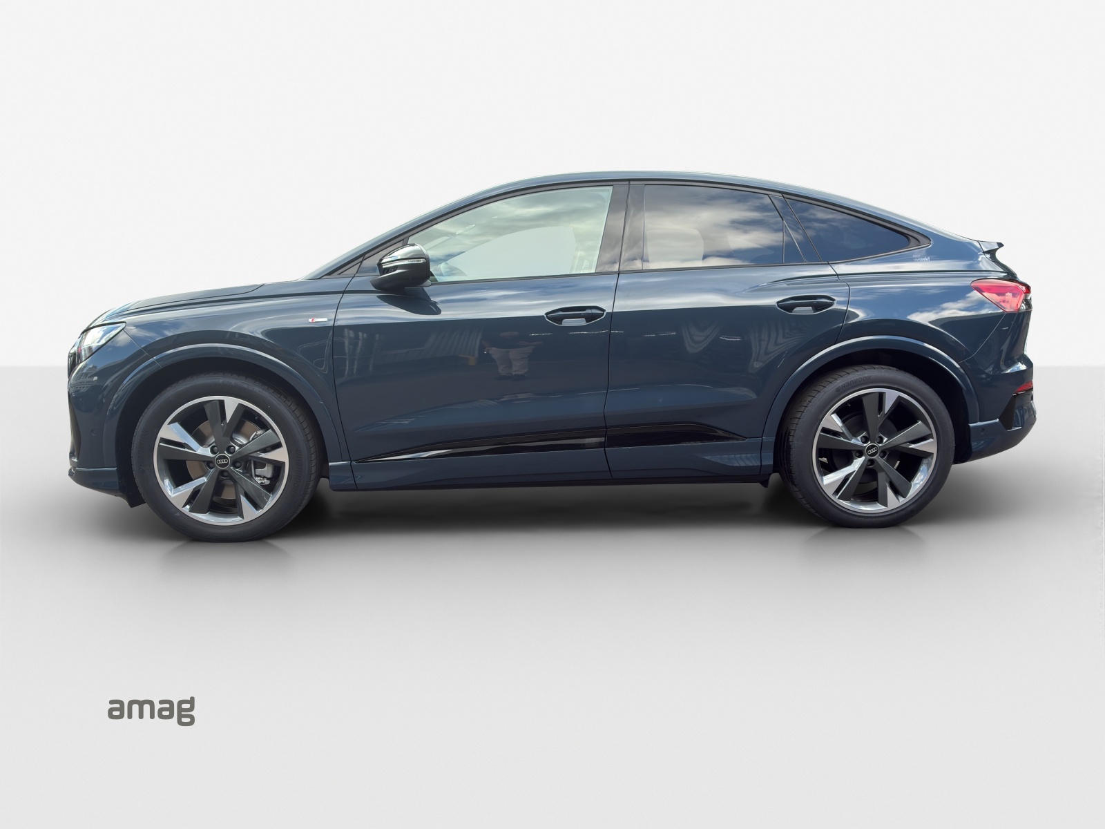 Audi Q4 - Bild folgt... 1