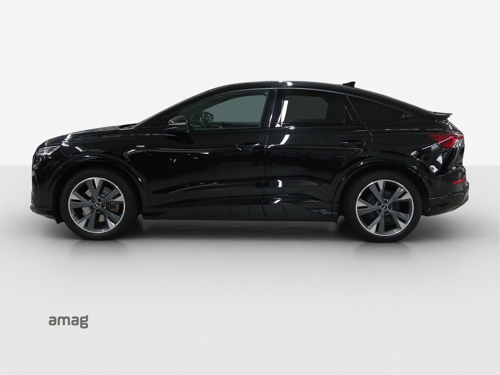Audi Q4 e-tron - Bild folgt... 1