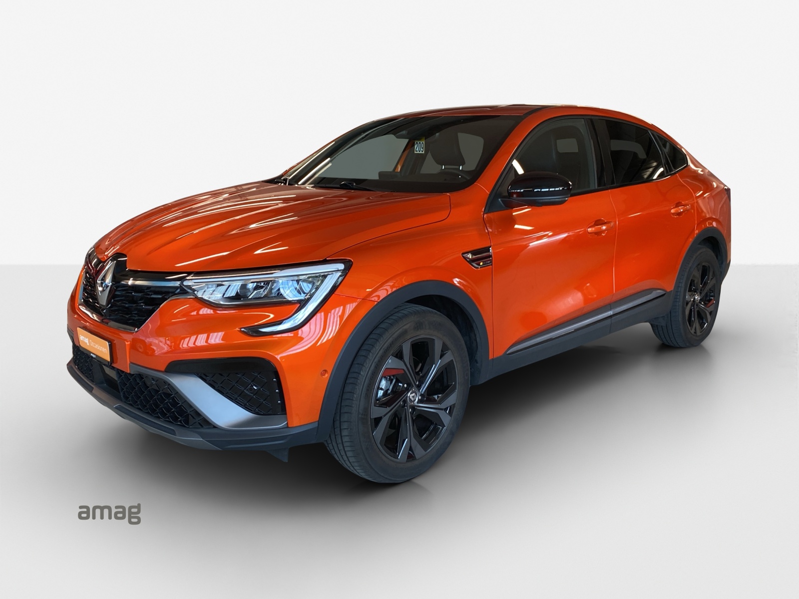Offerta di leasing e abbonamento auto Renault Arkana
