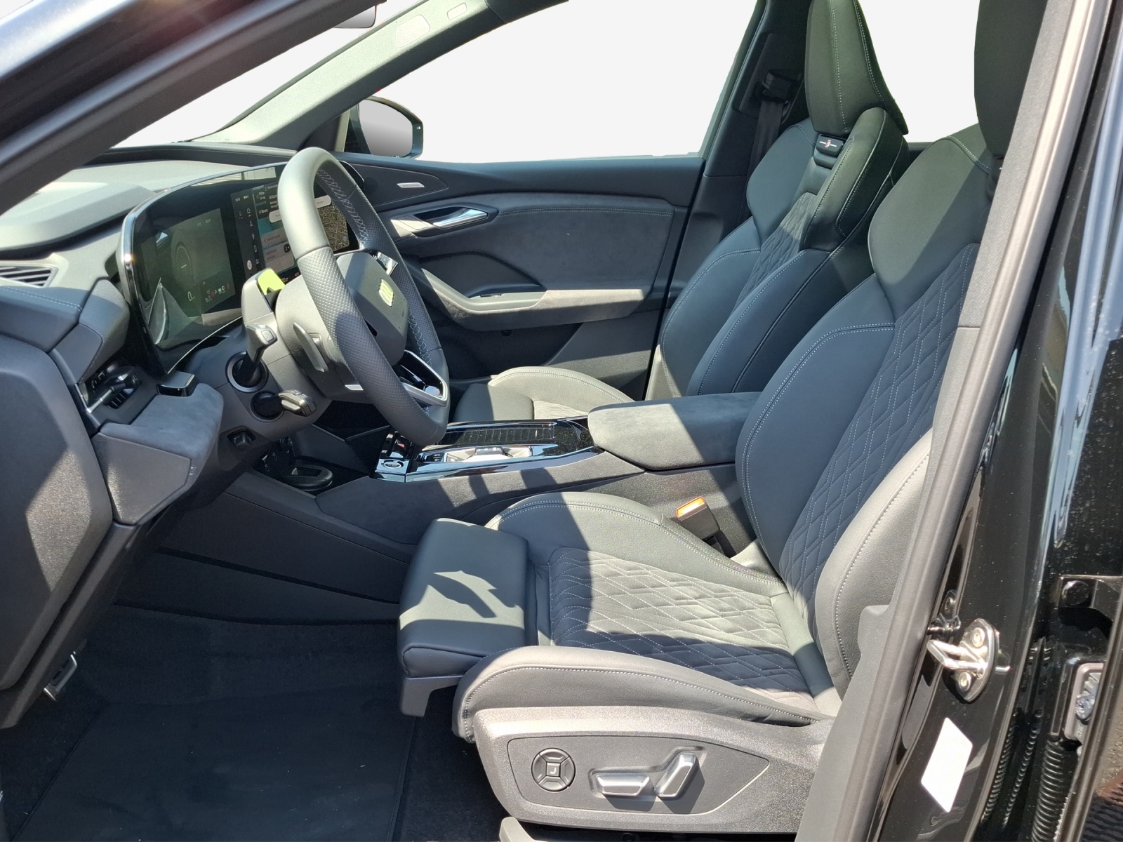 Audi Q6 - Bild folgt... 1