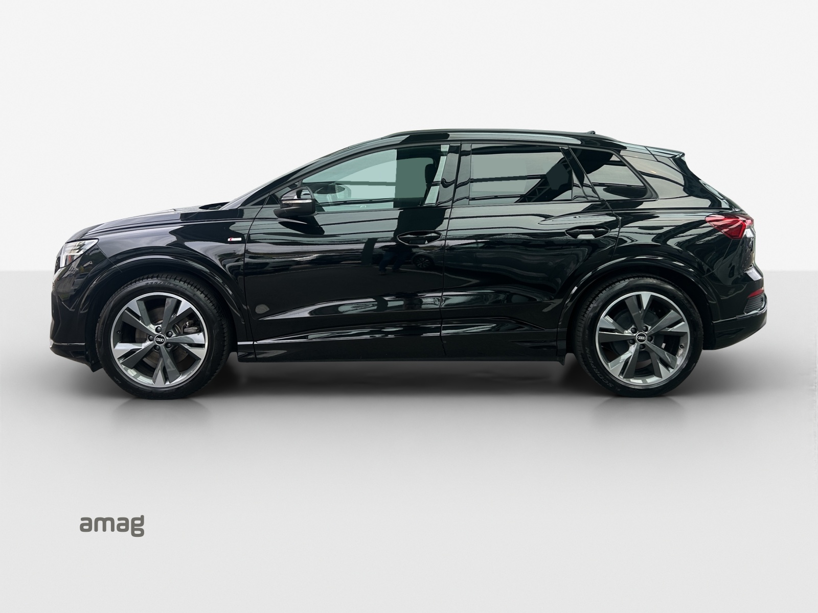 Audi Q4 e-tron - Bild folgt... 1