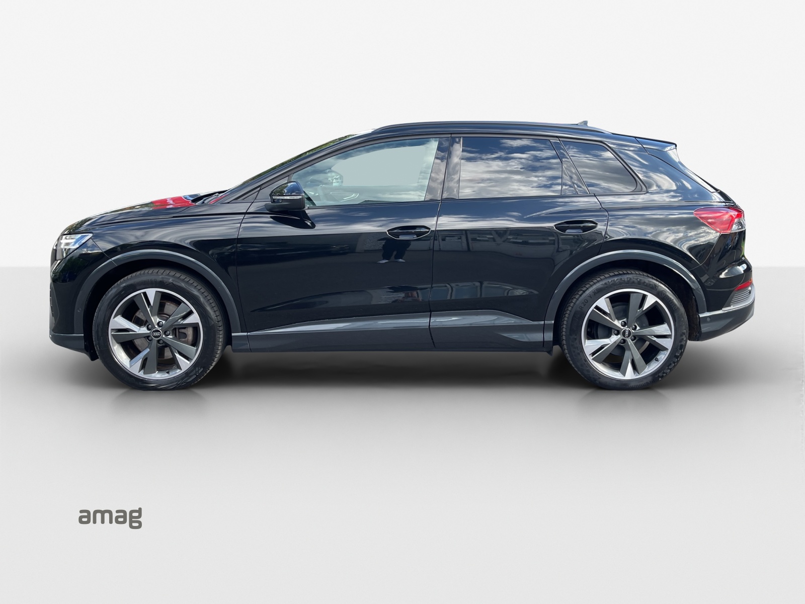 Audi Q4 e-tron - Bild folgt... 1