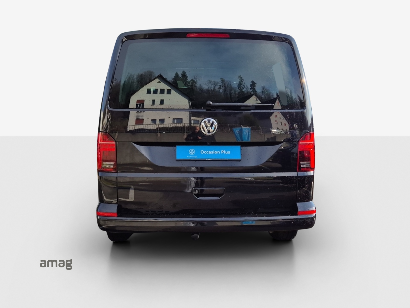 VW Nutzfahrzeuge Multivan - Image coming soon... 1