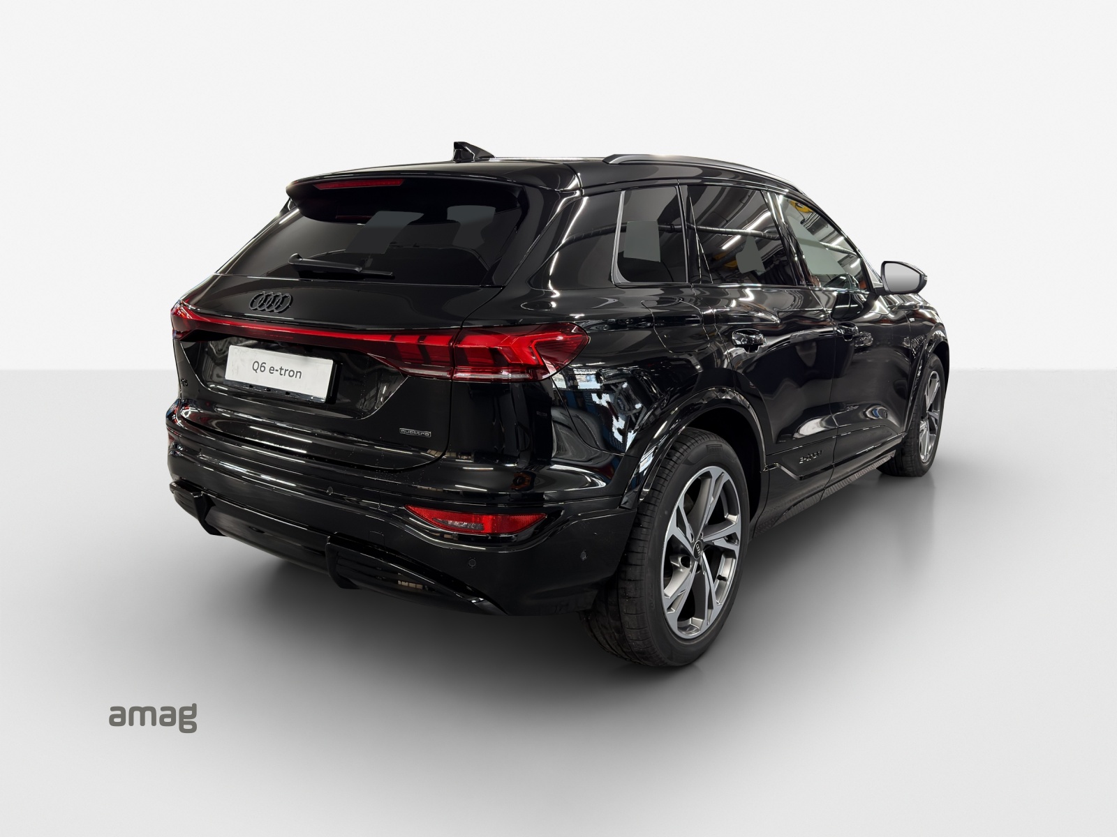 Audi Q6 - Bild folgt... 1