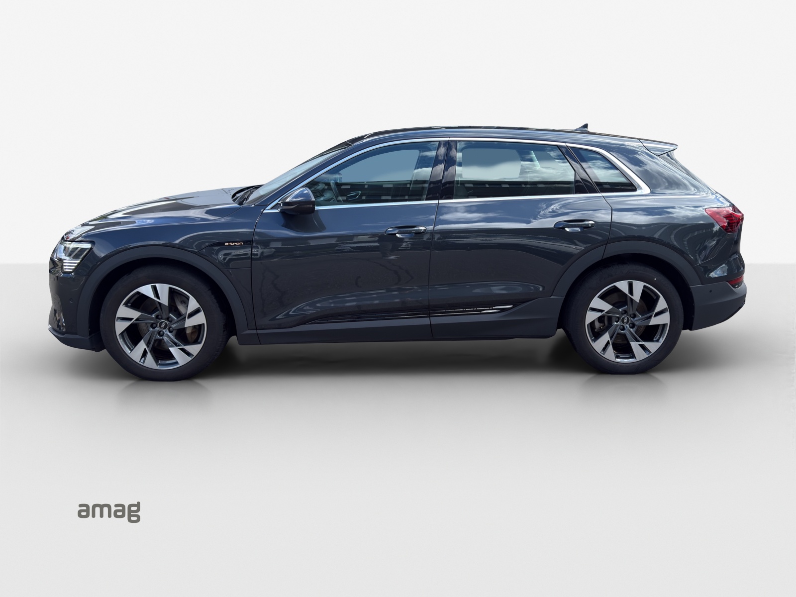 Audi e-tron - Immagine in arrivo... 1