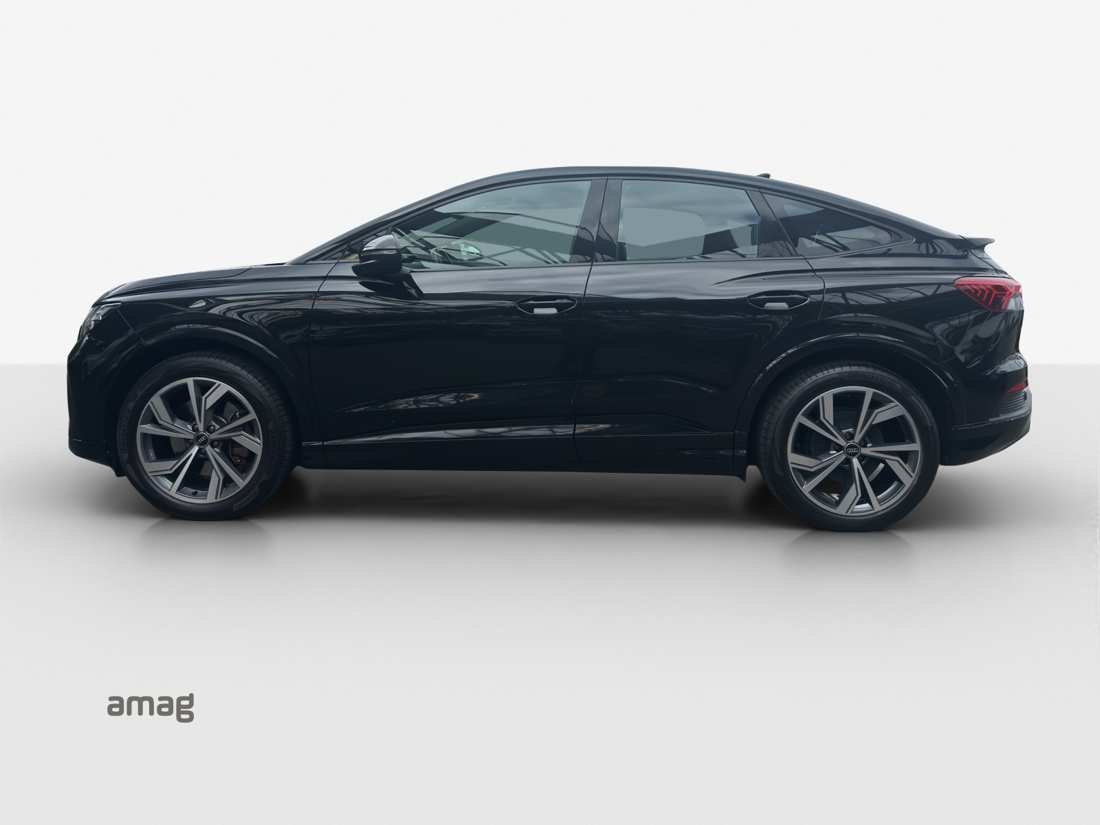Audi Q4 e-tron - Bild folgt... 1