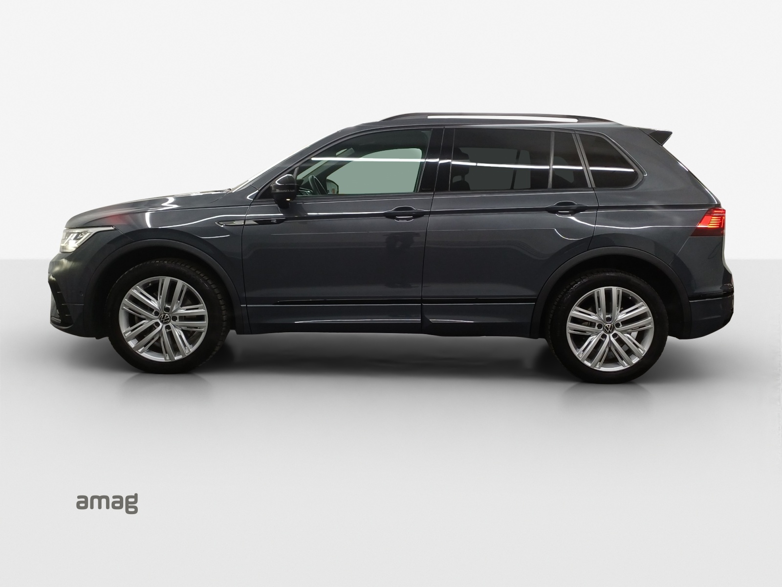 VW Tiguan - Image coming soon... 1