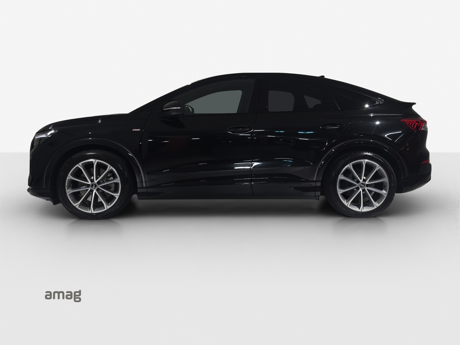 Audi Q4 - Bild folgt... 1