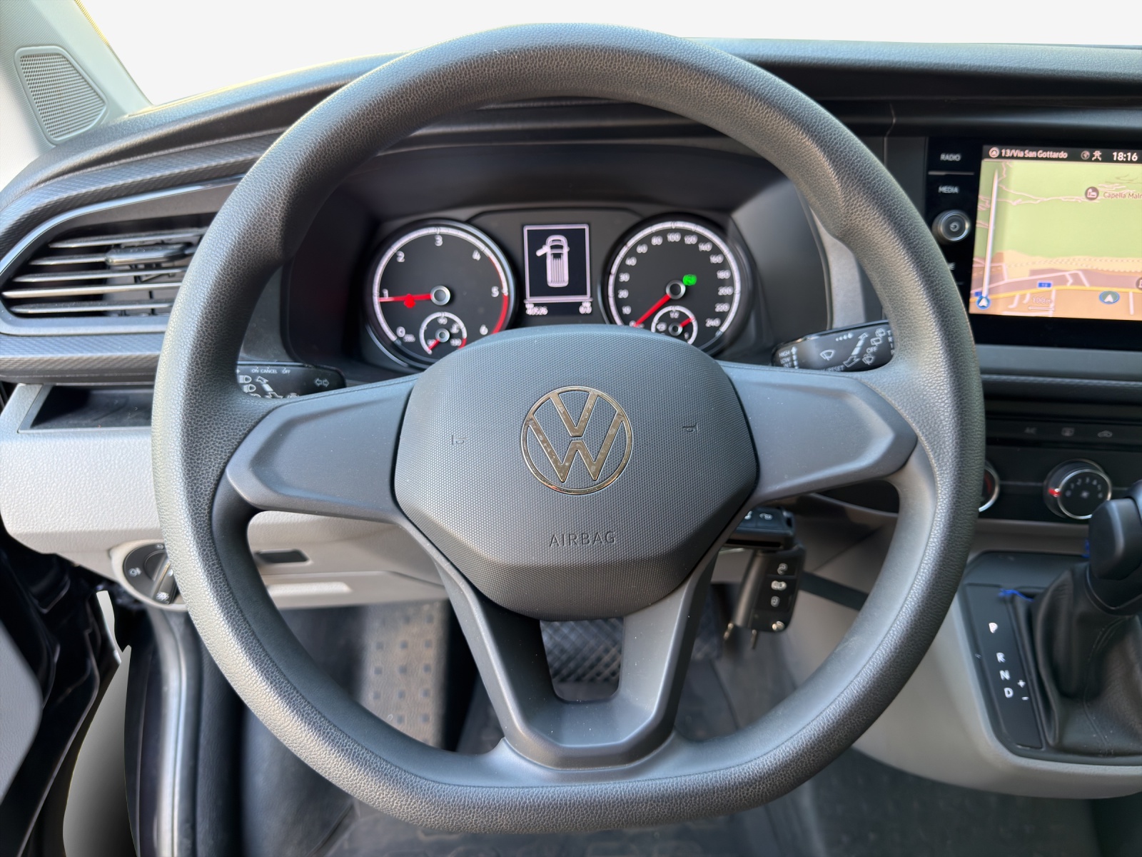VW Nutzfahrzeuge Transporter - Bild folgt... 1