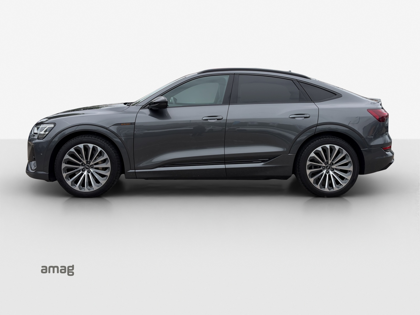 Audi e-tron - Immagine in arrivo... 1