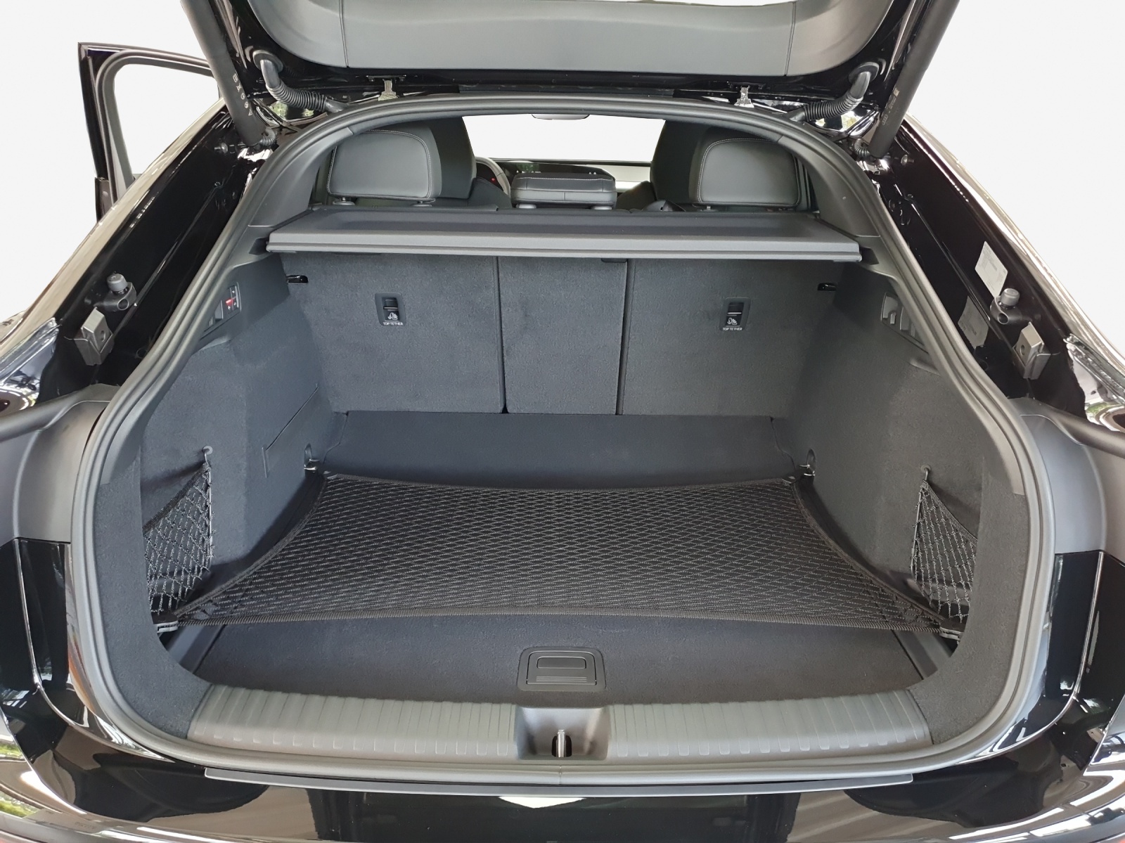 Audi Q6 - Bild folgt... 1