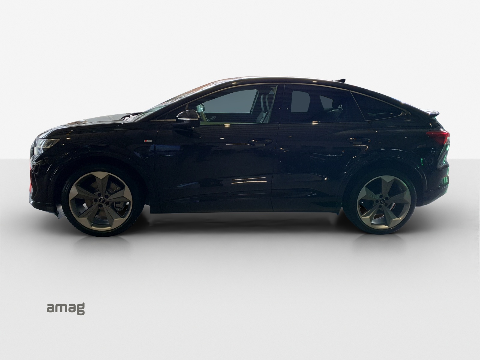 Audi Q4 e-tron - Bild folgt... 1