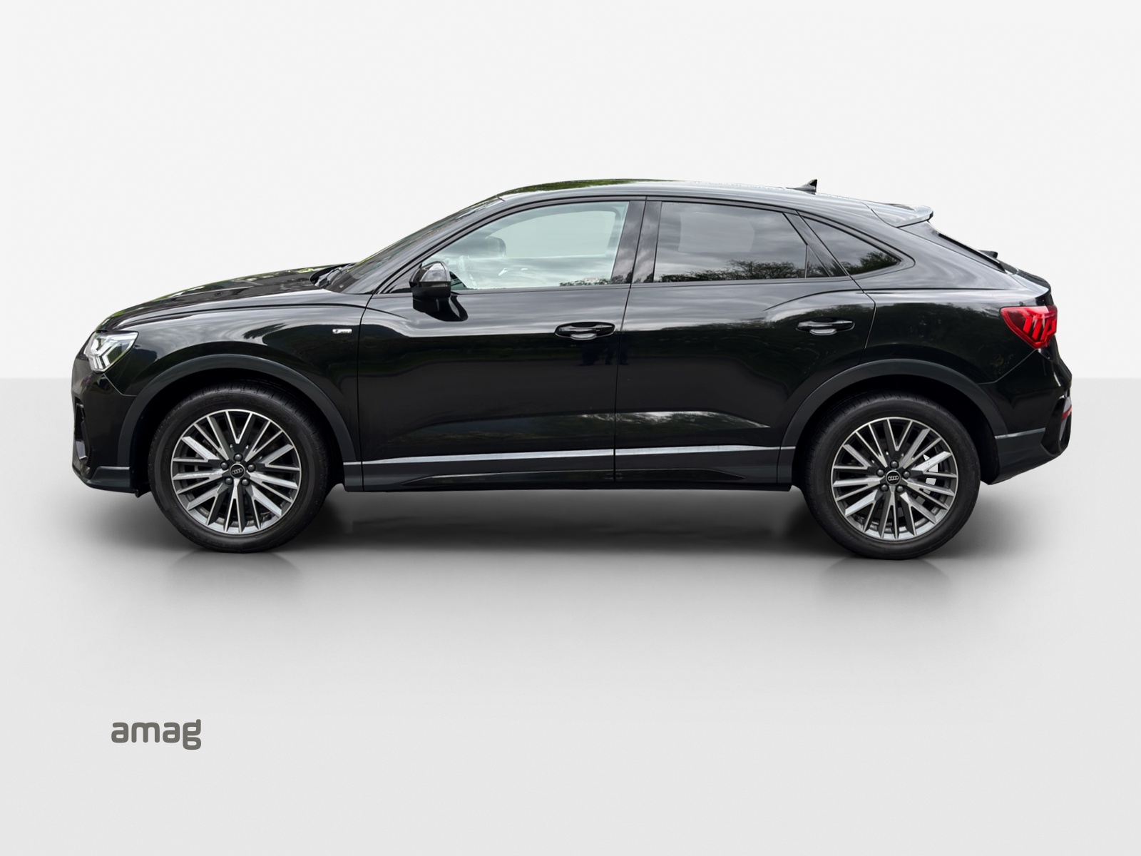 Audi Q3 - Immagine in arrivo... 1