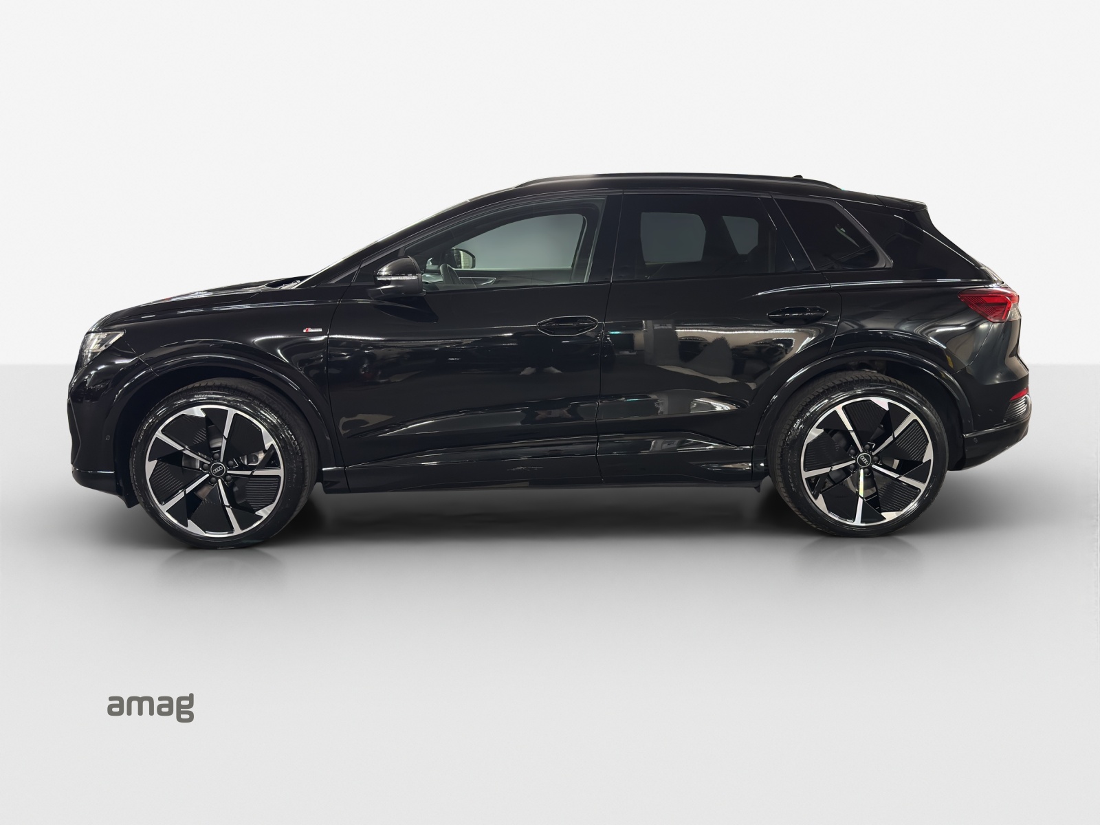 Audi Q4 e-tron - Bild folgt... 1