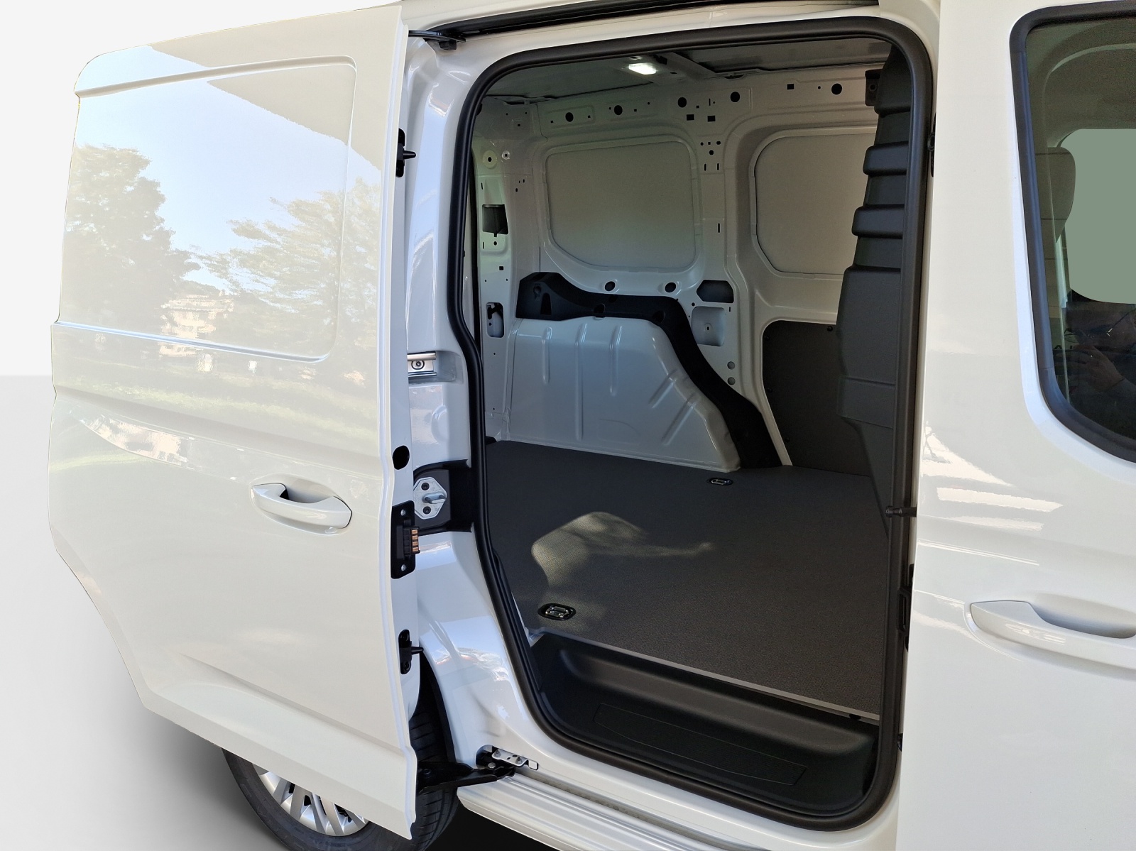 VW Nutzfahrzeuge Caddy - Bild folgt... 1